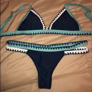 Tillys bikini small